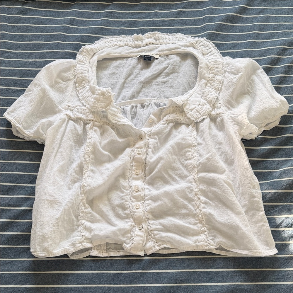 American Eagle Outfitters White Button Down Shirt